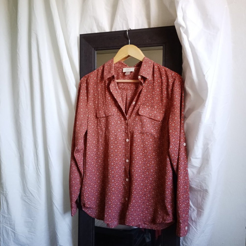 *SOLD* Loft // Patterned Button Up Pink Top